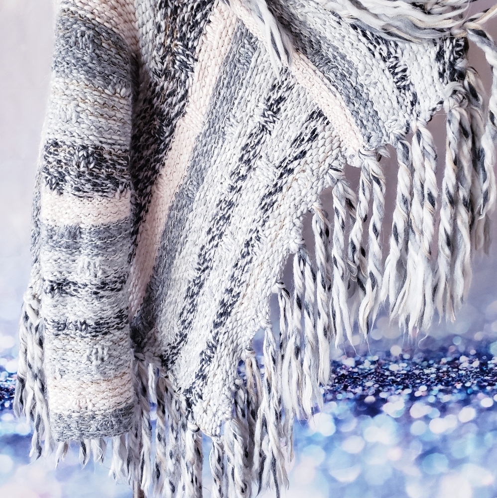 Chunky Knit Cardigan - Picture 4 of 12